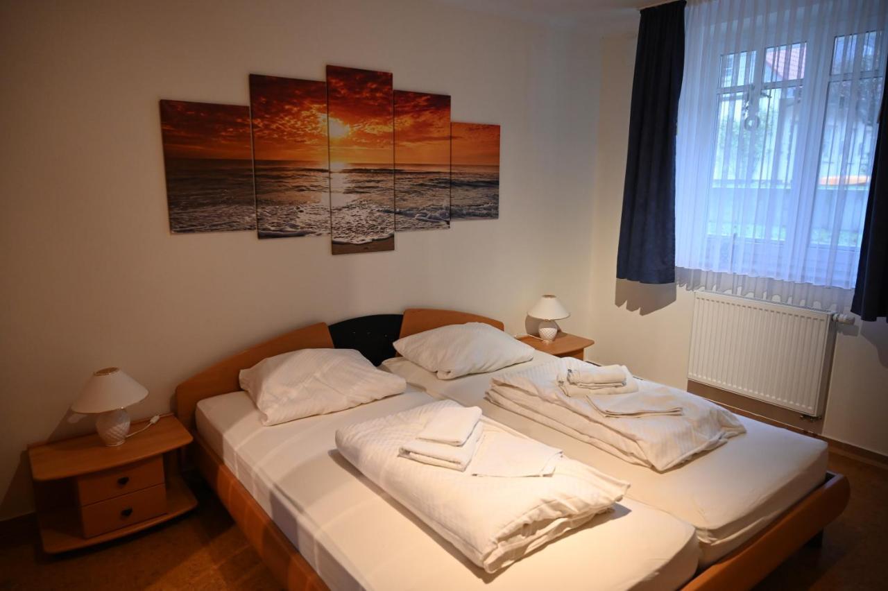Ferienwohnung Seeblick Waren  Zewnętrze zdjęcie